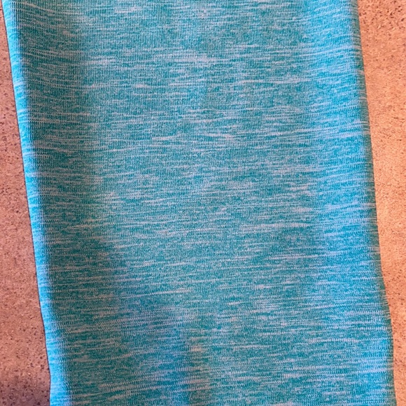 Women’s Kandy Karma workout capris size small - Picture 2 of 5